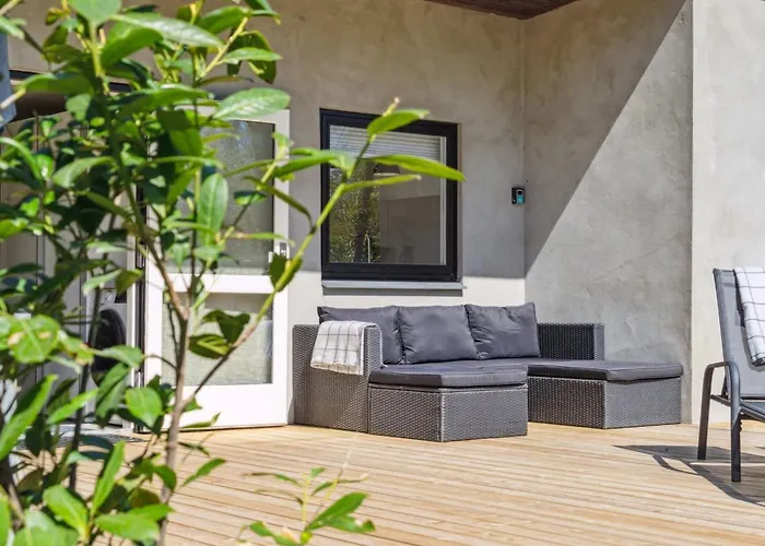 Roze - 450m From The Sea By Interhome Glesborg